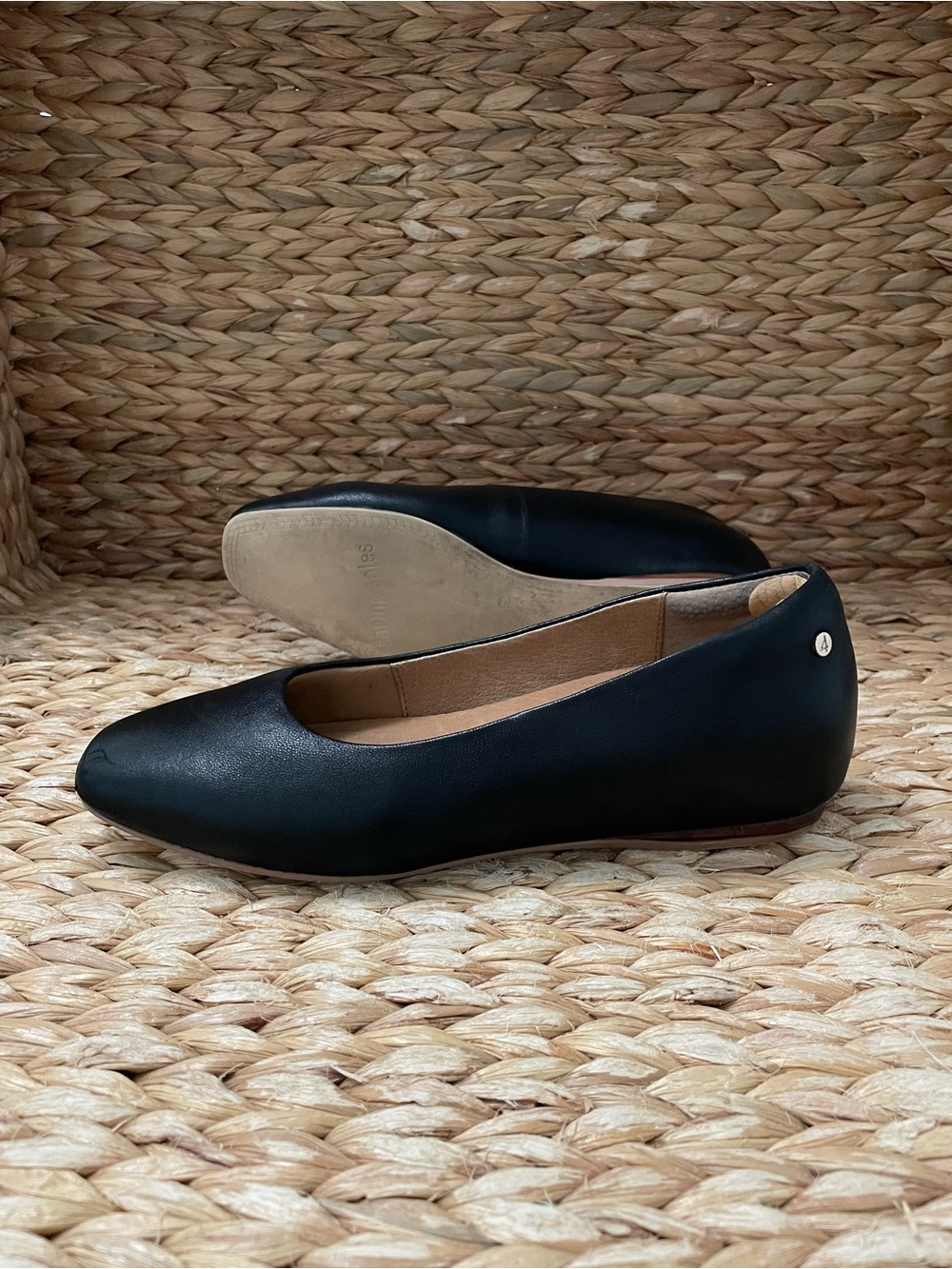 Frankie‎ 4 Gianna Black Leather Ballet Flats Slip On Shoes Womens 7